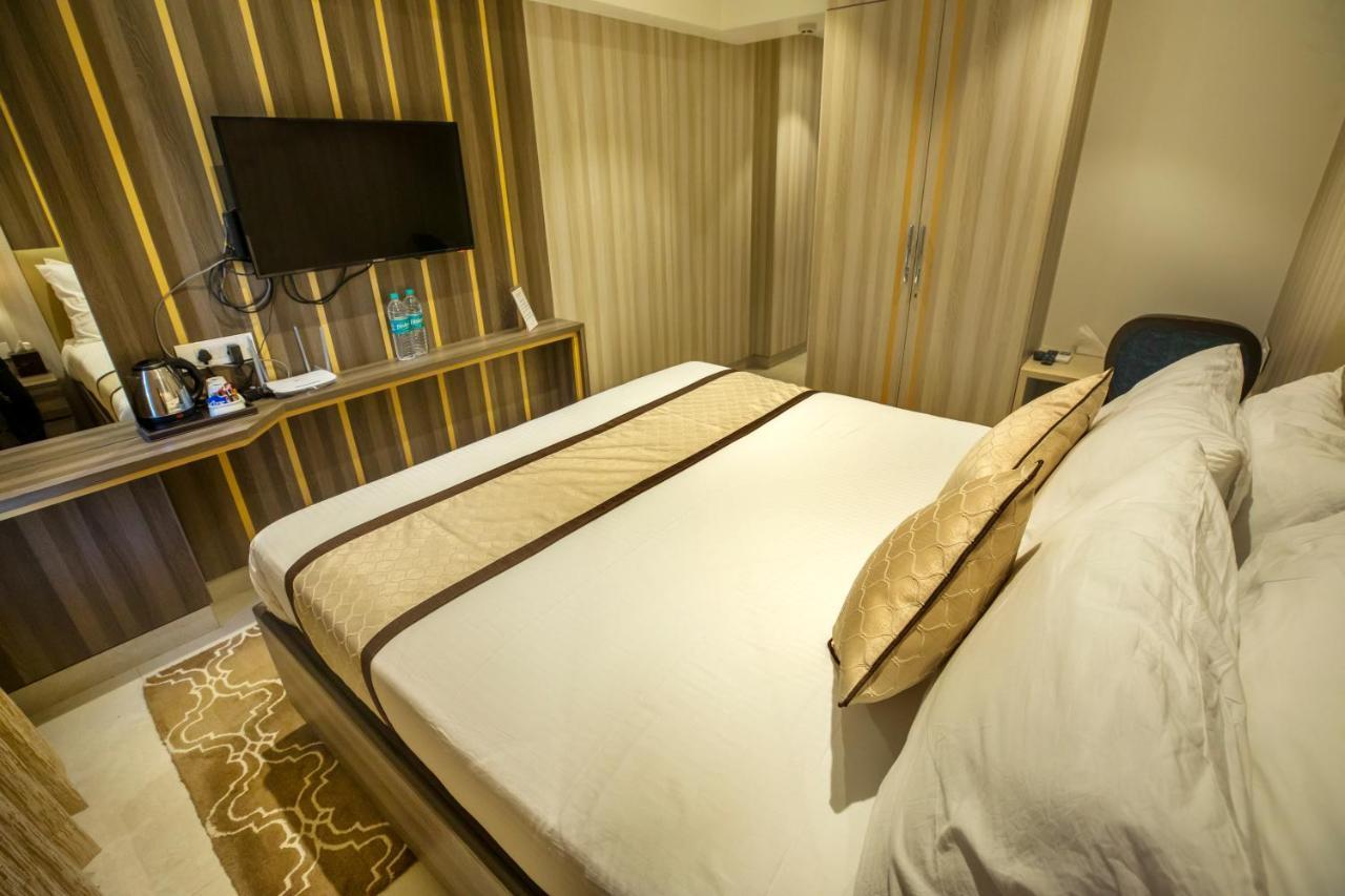 The Thane Club Extérieur photo