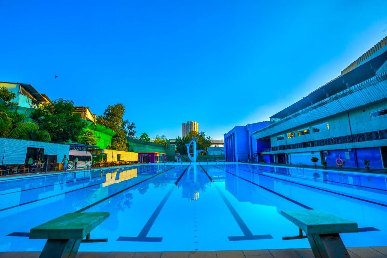 The Thane Club Extérieur photo